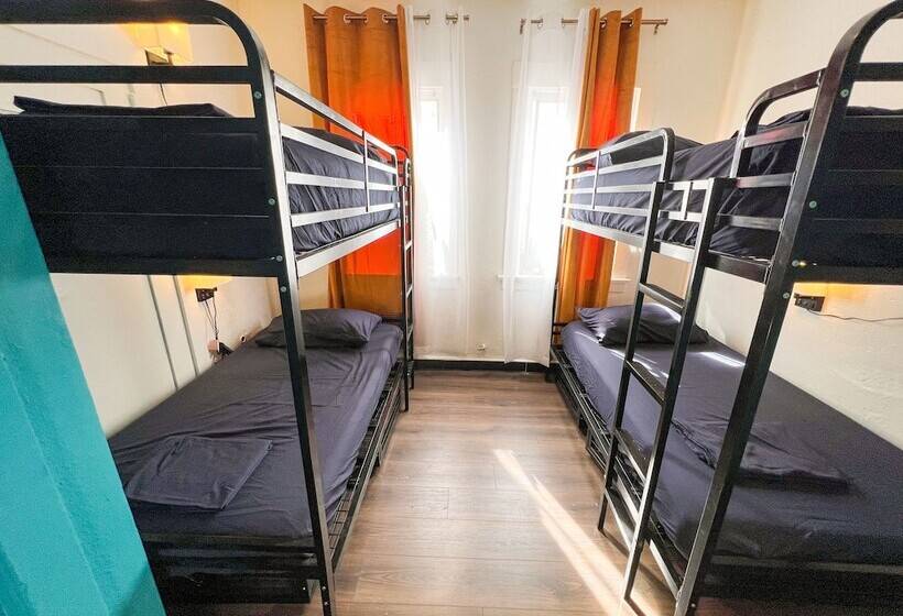 Ith Mission Beach Backpacker Hostel