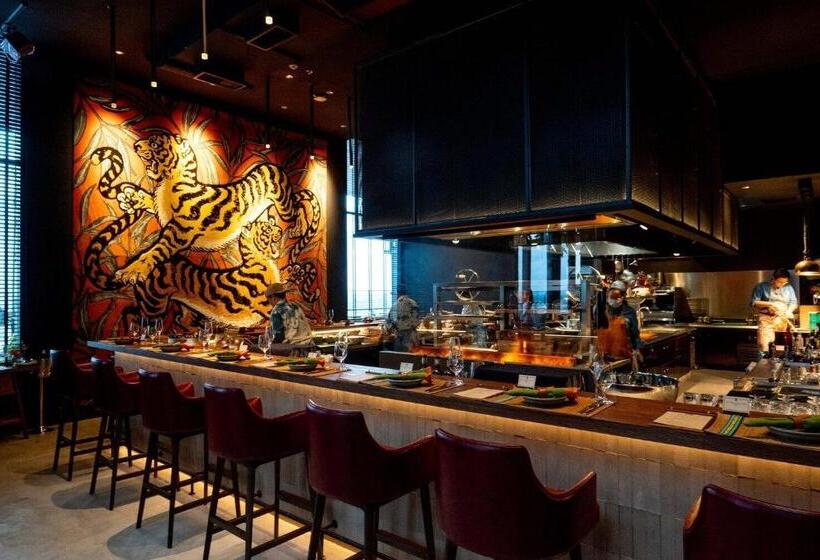 Ad Lib Hotel Khon Kaen