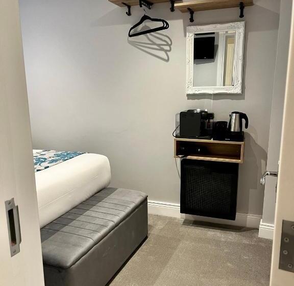 호스텔 Number 31 Boutique Townhouse