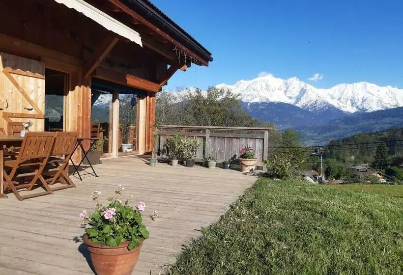 ベッドアンドブレックファースト L Eterlou 74