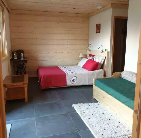 ベッドアンドブレックファースト L Eterlou 74