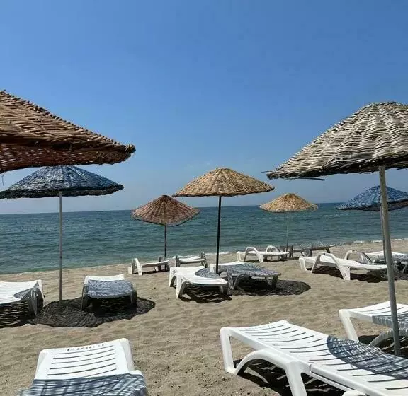 هتل Deniz