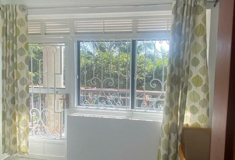 Hôtel Ingrid S Place Namugongo