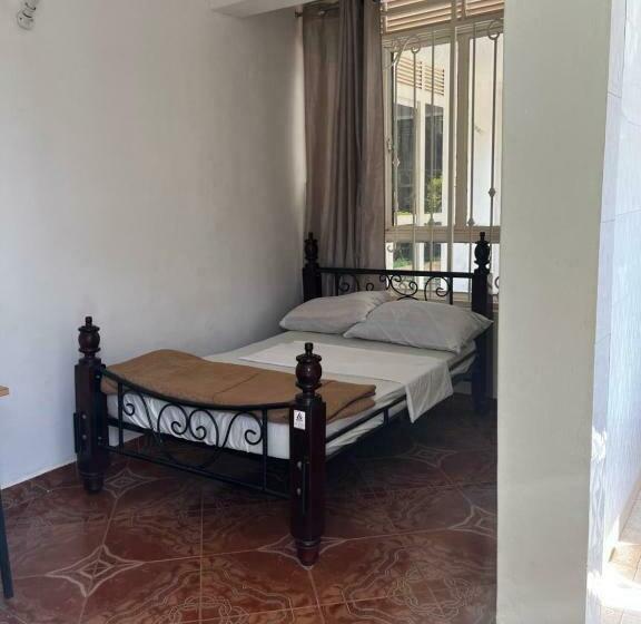 Hôtel Ingrid S Place Namugongo