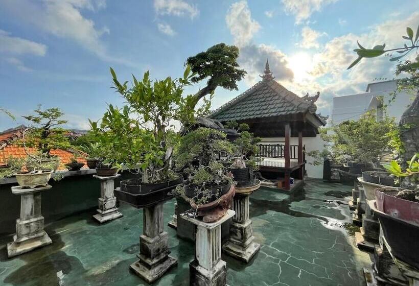 בית מלון כפרי Mikuk Cottages Canggu