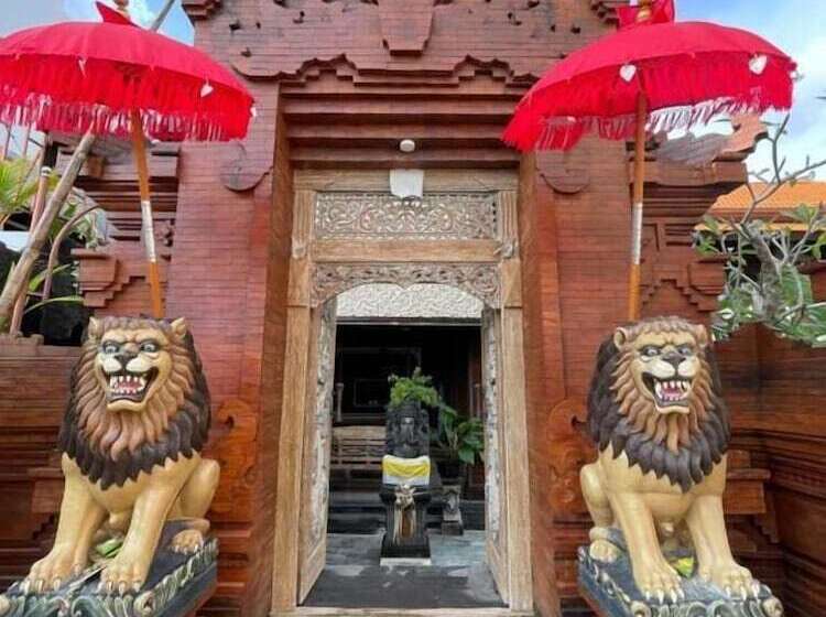 בית מלון כפרי Mikuk Cottages Canggu