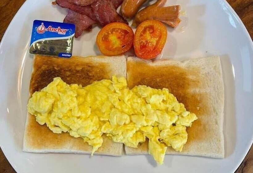 בית מלון כפרי Mikuk Cottages Canggu