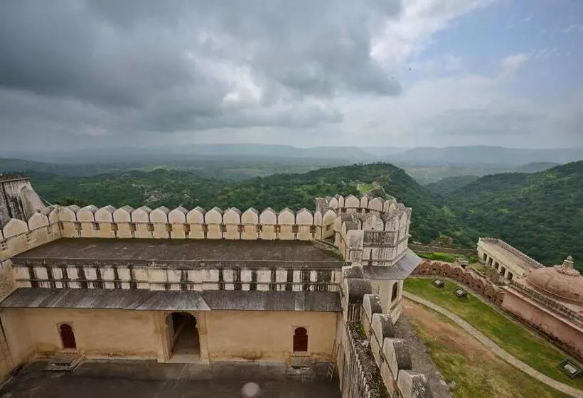 ホテル Renest Kumbhalgarh