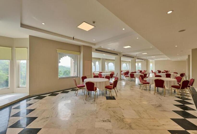 Отель Renest Kumbhalgarh