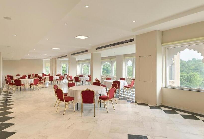 Отель Renest Kumbhalgarh