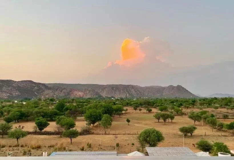 ホテル Shivohum Adventure Retreat