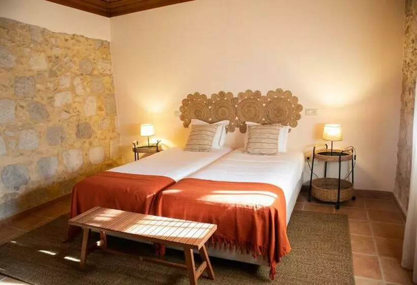 Aamiaismajoitus (B&B) O Pombal