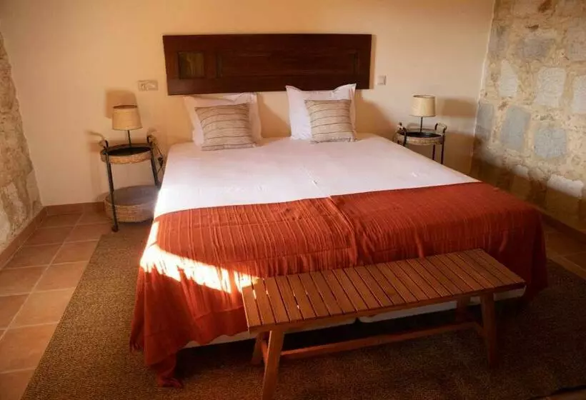 Aamiaismajoitus (B&B) O Pombal