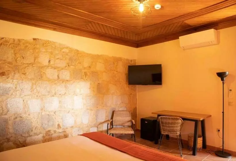 Aamiaismajoitus (B&B) O Pombal