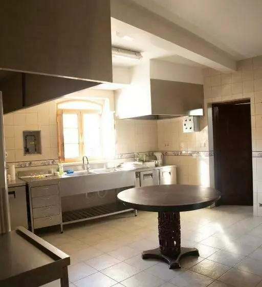 Aamiaismajoitus (B&B) O Pombal