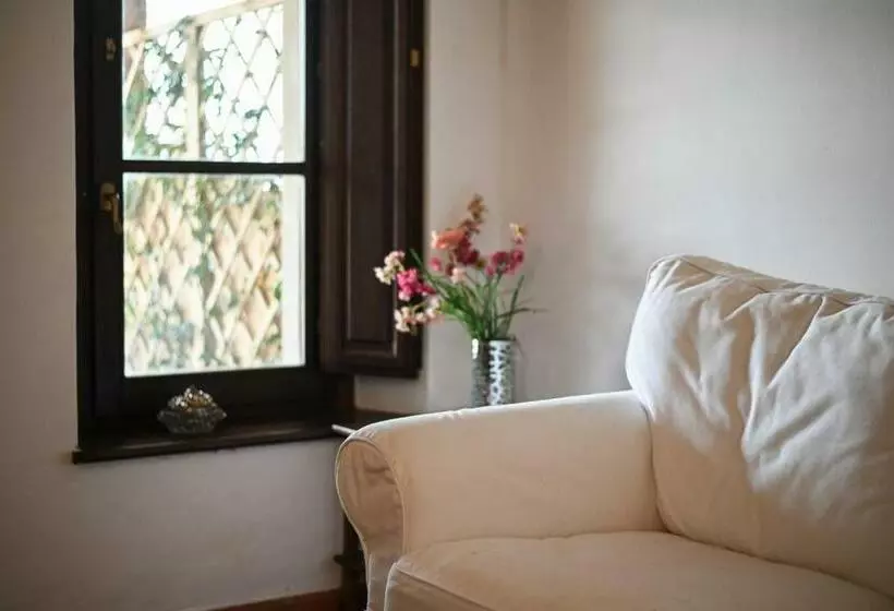 Hotelli Ginepro Poderone