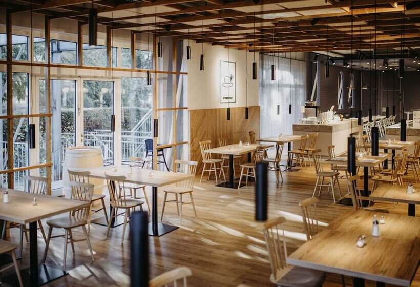 Hotelli Ibis Styles Graz Messe