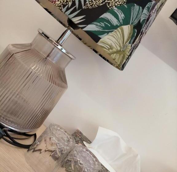 هتل Jacuzzi Love Suite