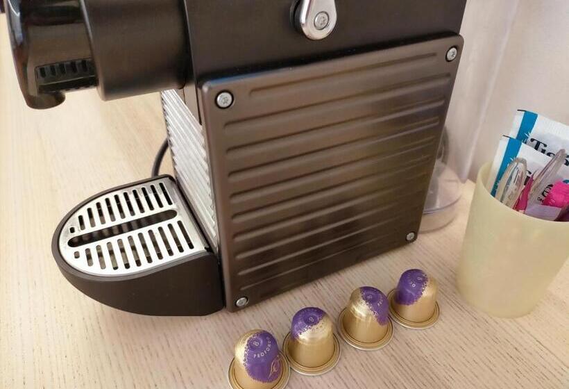 هتل Jacuzzi Love Suite