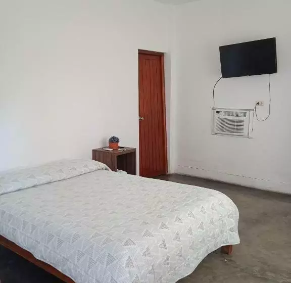 هتل Pinamar