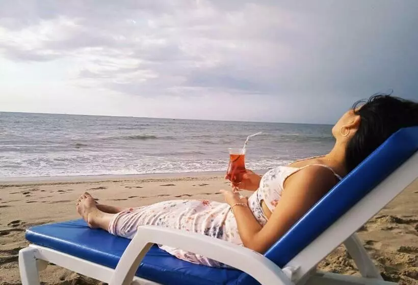 هتل Pinamar
