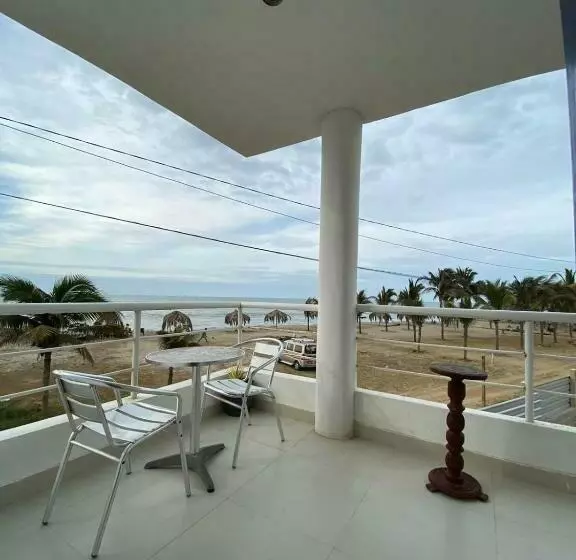 هتل Pinamar