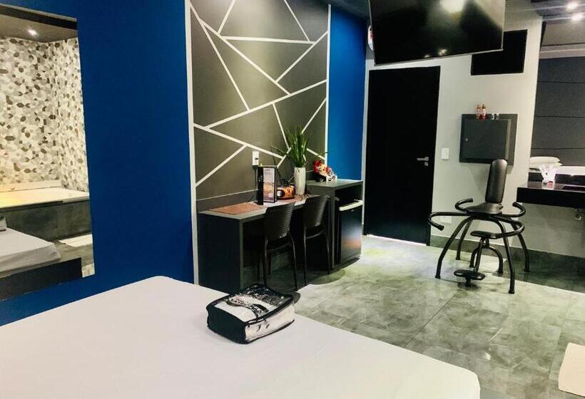 Motel Copacabana Café 1