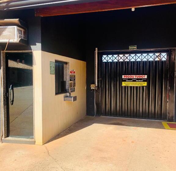 Motel Copacabana Café 1