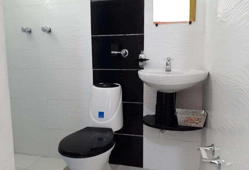 بنسيون La Rivera Hosteria Campestre