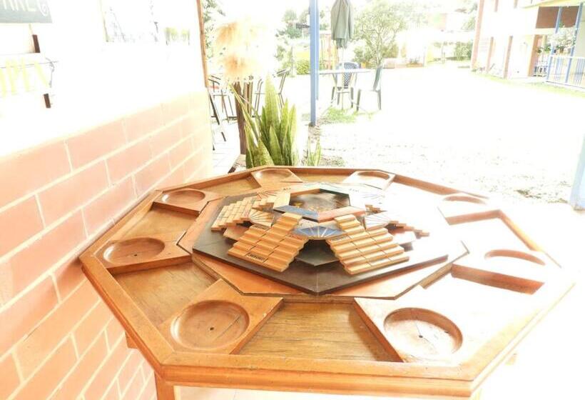 بنسيون La Rivera Hosteria Campestre