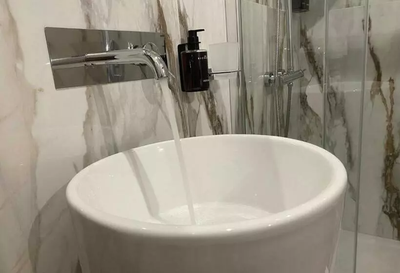 Majatalo Serena Palace Superiors