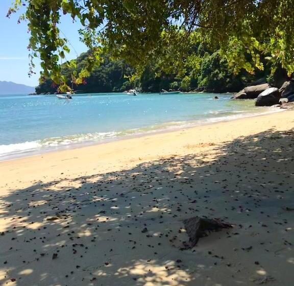 پانسیون Pousada Palmas