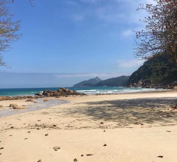 پانسیون Pousada Palmas