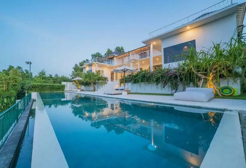 Majatalo Villa Paradise Uluwatu Close To Savaya & New Kuta Golf