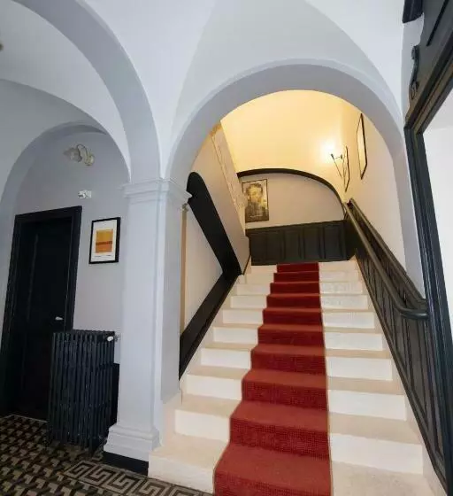 Aamiaismajoitus (B&B) La Maison Vh