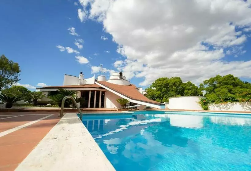 تختخواب و صبحانه Paradise Suite