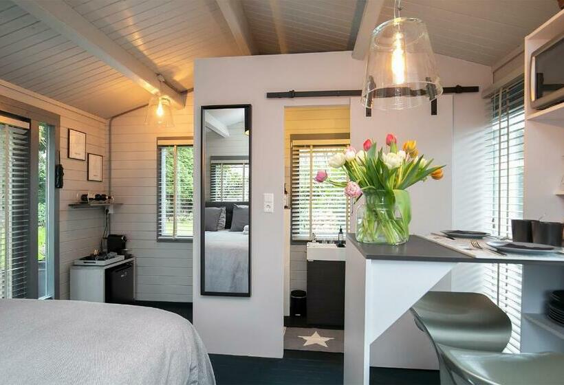 צימר Tiny House Boatshed