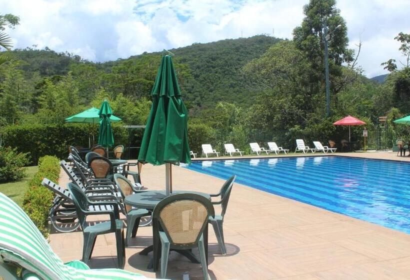 Flat Aconchegante   Granja Brasil Resort   Itaipava