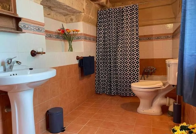 Haven Farmhouse B&b
