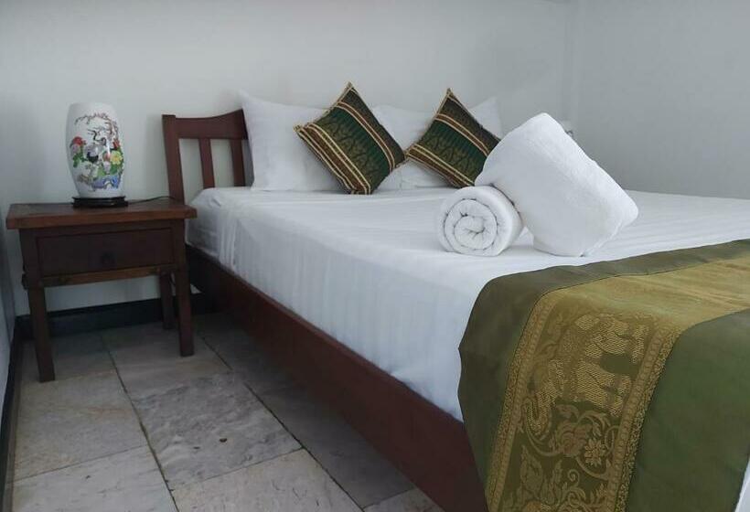 Otel The Beach Boutique Resort