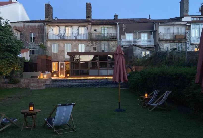 هتل The Tailor S Garden