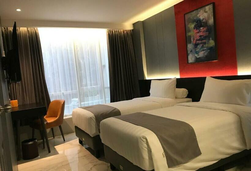 Otel Trio Azana Style Kebumen