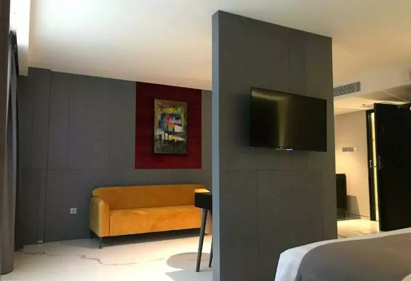 Hotelli Trio Azana Style Kebumen