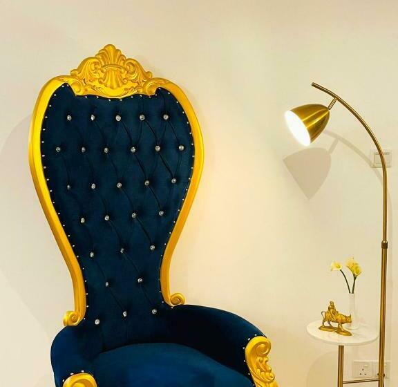 פנסיון Little England By Regus