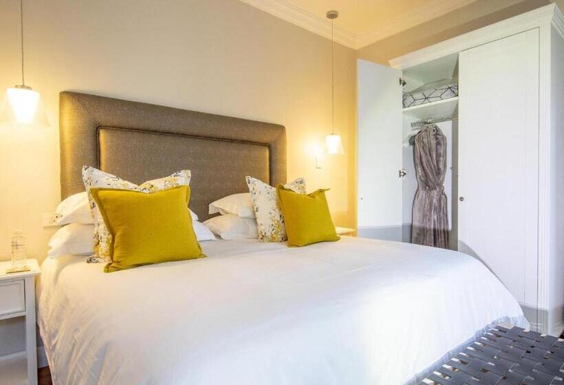 ペンション No 4 Boutique Beach House