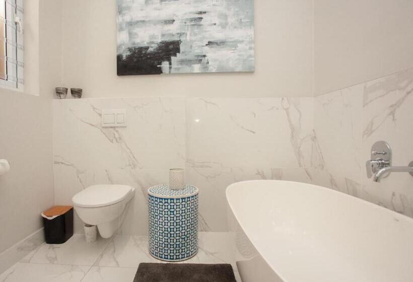 ペンション No 4 Boutique Beach House