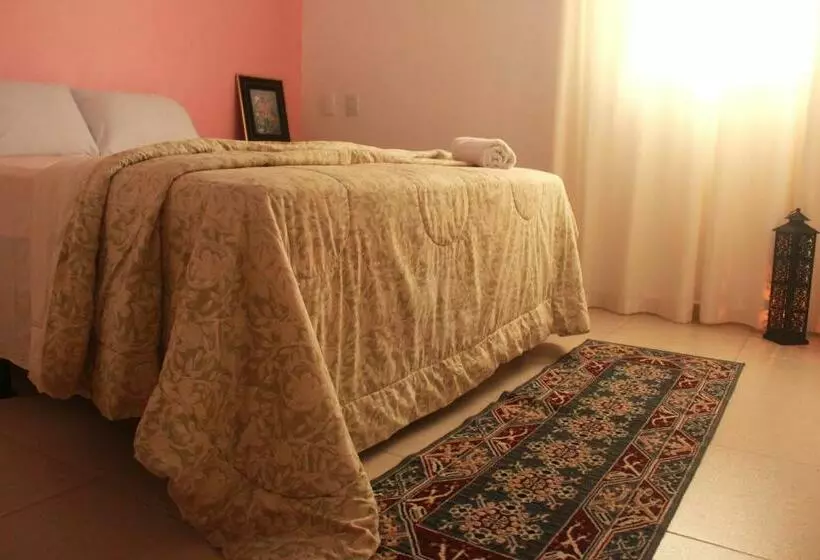 پانسیون Suítes Tia Olívia