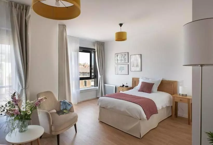 Résidence Services Seniors Domitys   La Belle Epoque