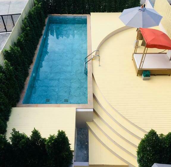 住宿加早餐  La La Moon Krabi Poshtel N  Pool