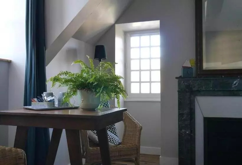 Aamiaismajoitus (B&B) Maison Castel Braz